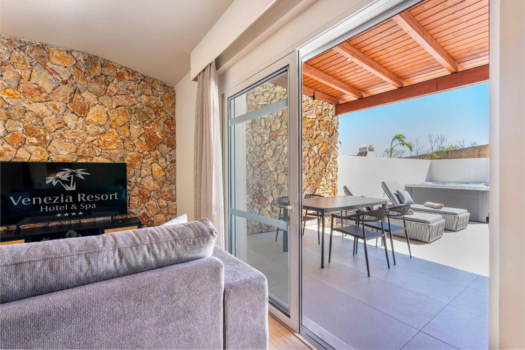 Venezia Luxury Living Villas, Faliraki Exterior foto