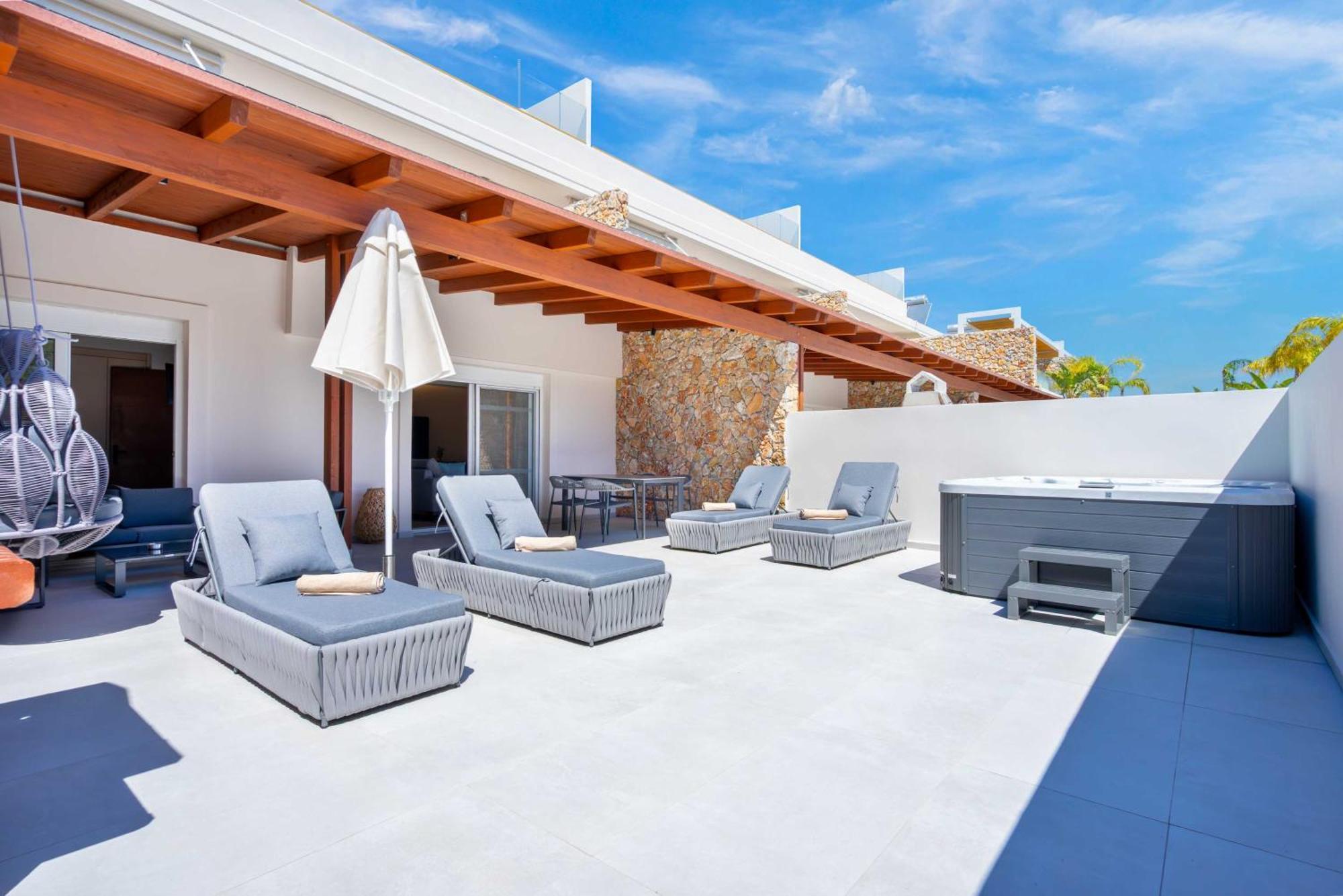 Venezia Luxury Living Villas, Faliraki Exterior foto